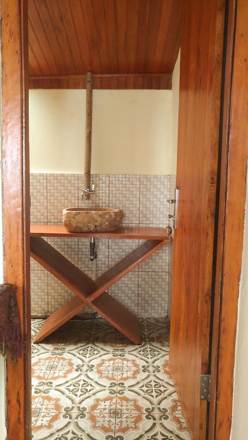 Panorama Backpackers Hotel Бунакен Екстериор снимка